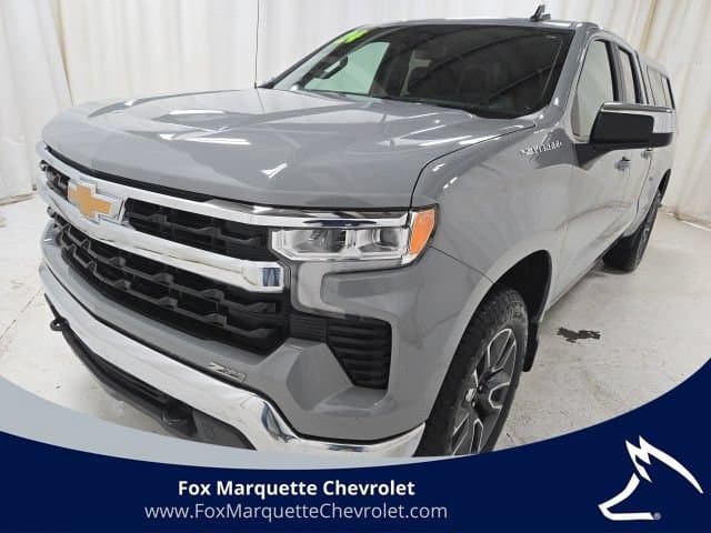 2024 Chevrolet Silverado 1500 LT — photo 1 of 50