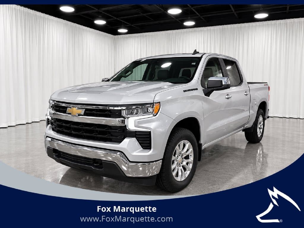 2022 Chevrolet Silverado 1500 LT — photo 1 of 39