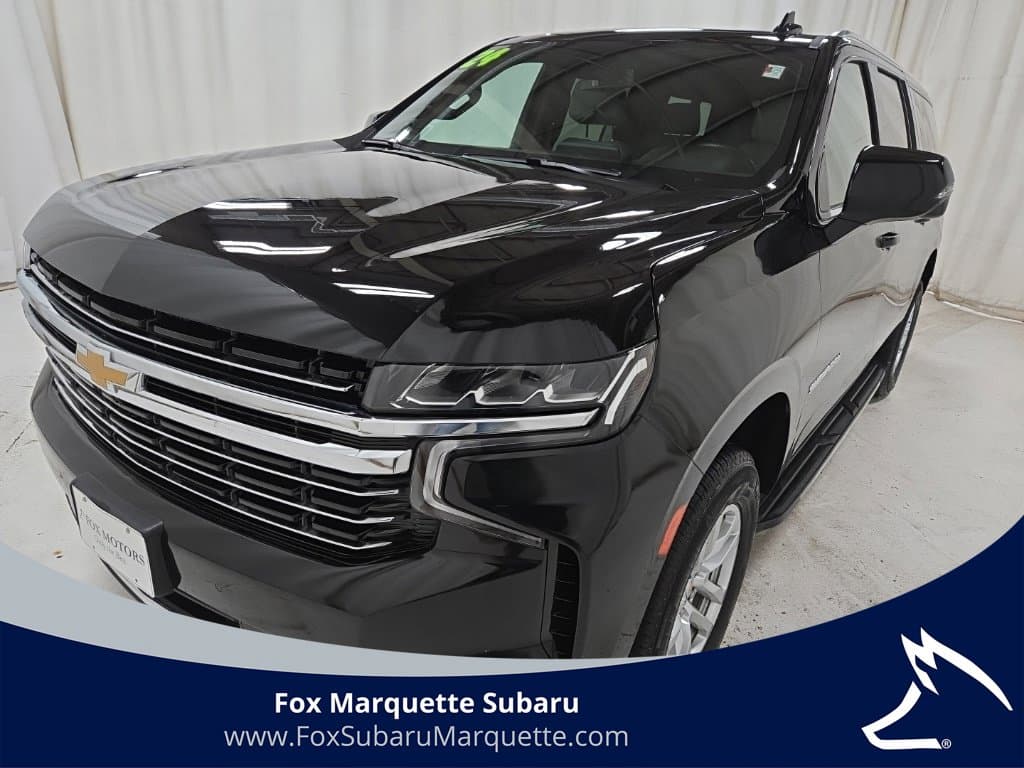2024 Chevrolet Suburban LT — photo 1 of 63