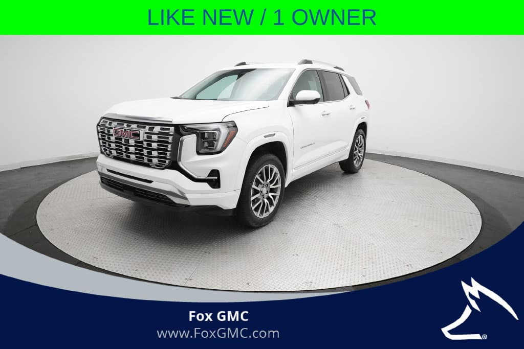 2026 GMC Terrain AWD Denali — photo 1 of 36