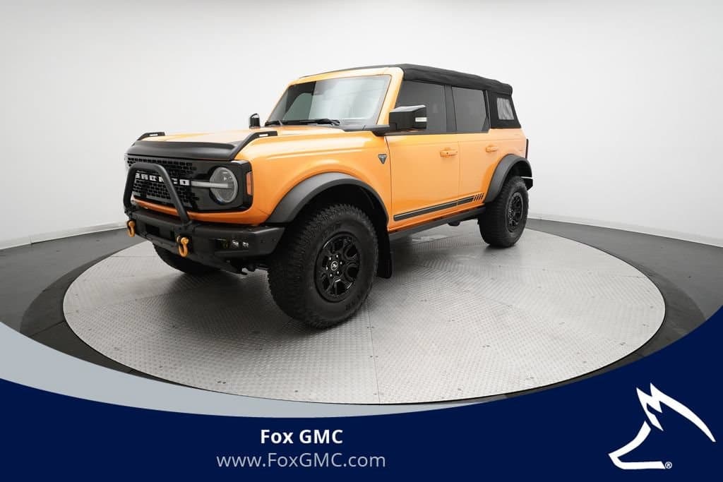 2021 Ford Bronco First Edition — photo 1 of 35