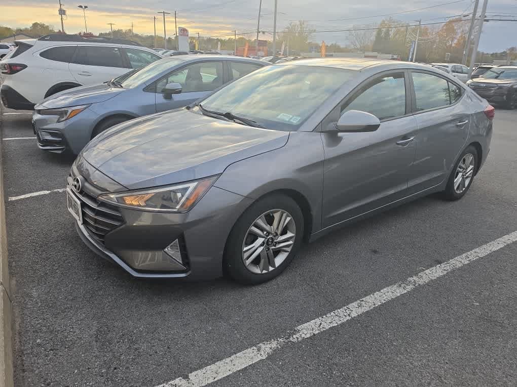 2019 Hyundai Elantra SEL — photo 1 of 11