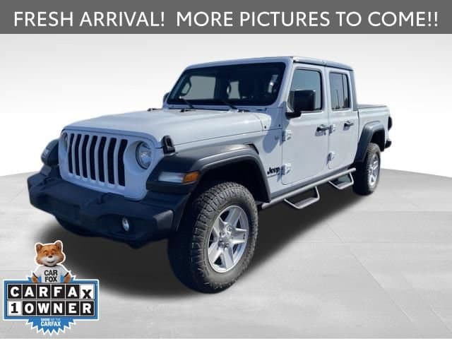 2020 Jeep Gladiator Sport — photo 1 of 10