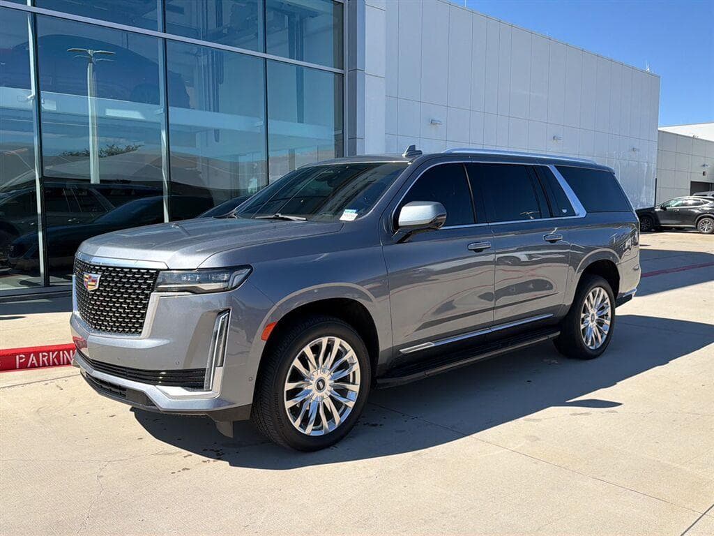 2022 Cadillac Escalade ESV Premium Luxury — photo 1 of 13