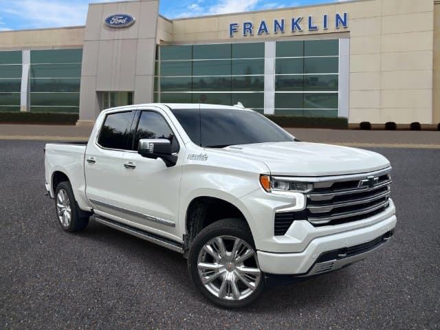 2025 Chevrolet Silverado 1500 High Country — photo 1 of 12
