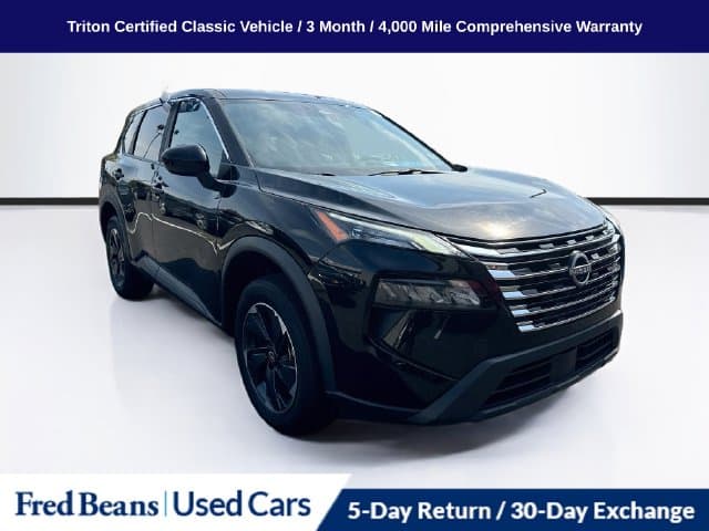 2025 Nissan Rogue SV — photo 1 of 36