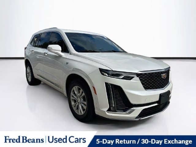 2021 Cadillac XT6 Luxury — photo 1 of 27