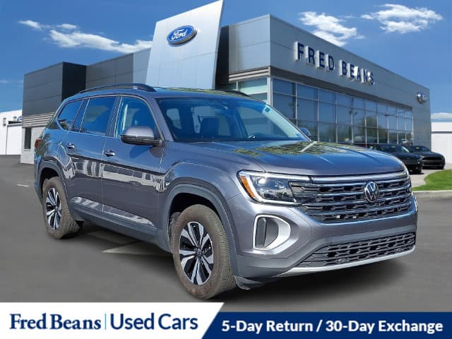 2024 Volkswagen Atlas 2.0T SE — photo 1 of 35