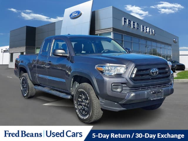 2020 Toyota Tacoma 4WD SR — photo 1 of 37