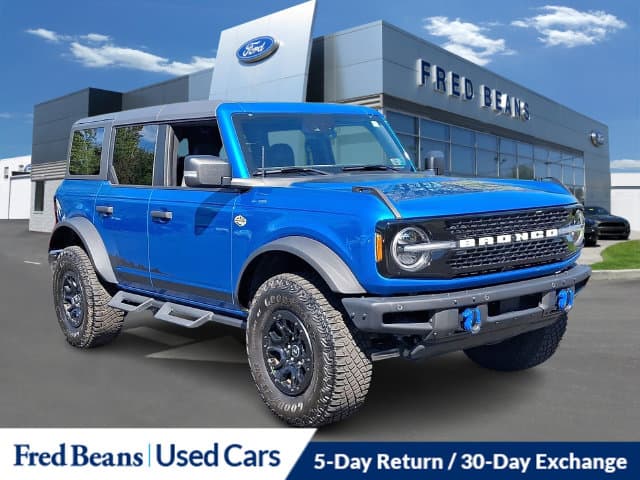 2024 Ford Bronco Wildtrak — photo 1 of 37
