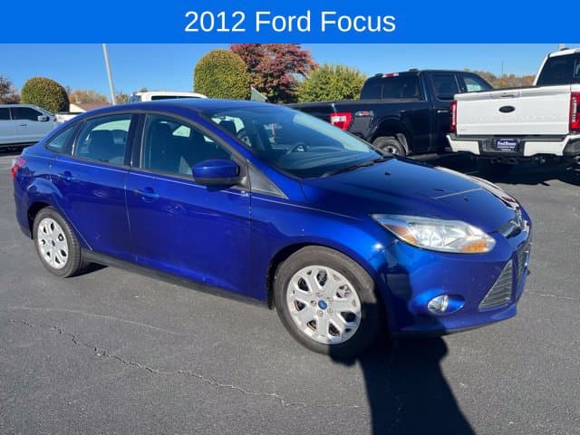 2012 Ford Focus SE — photo 1 of 11
