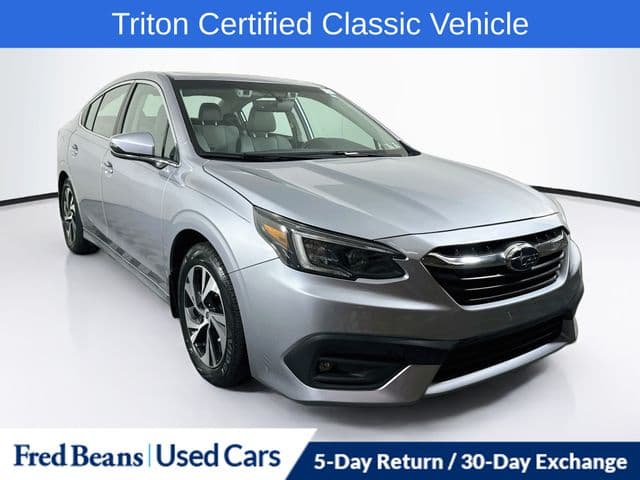 2022 Subaru Legacy Premium — photo 1 of 39