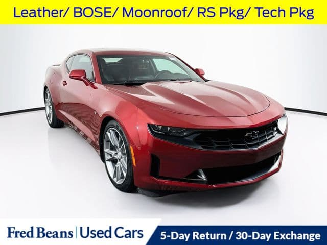 2020 Chevrolet Camaro 2LT — photo 1 of 33