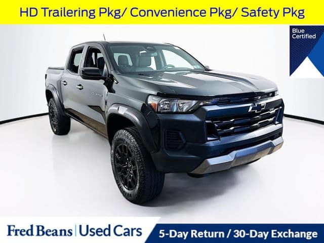 2024 Chevrolet Colorado 4WD Trail Boss — photo 1 of 34