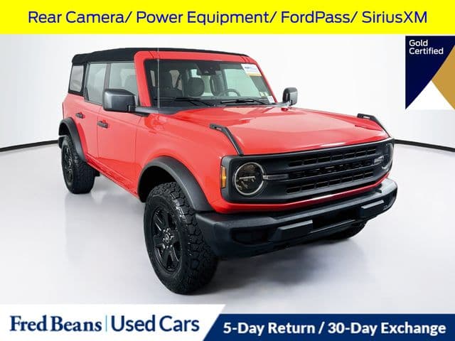 2023 Ford Bronco Base — photo 1 of 34