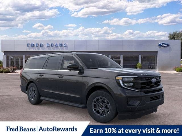 2026 Ford Expedition Max Active — photo 1 of 65