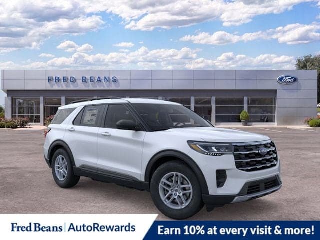 2026 Ford Explorer Active — photo 1 of 63