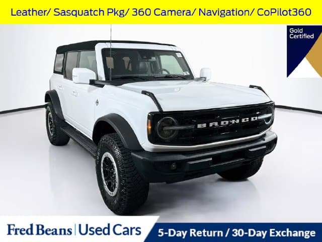 2023 Ford Bronco Outer Banks — photo 1 of 38