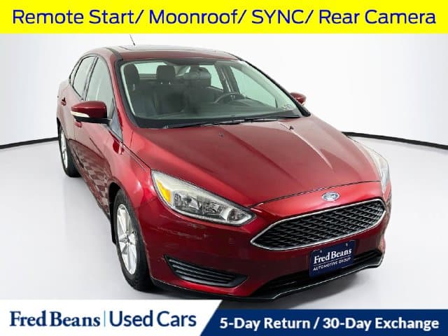 2016 Ford Focus SE — photo 1 of 35