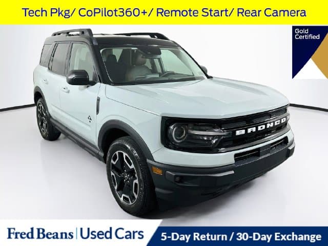 2024 Ford Bronco Sport Outer Banks — photo 1 of 40