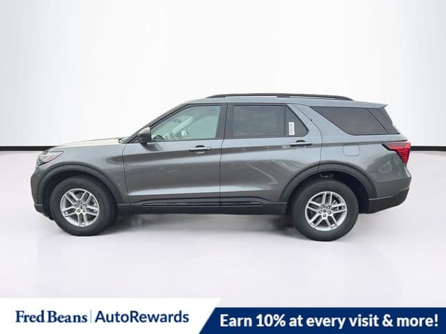 2026 Ford Explorer Active — photo 1 of 63