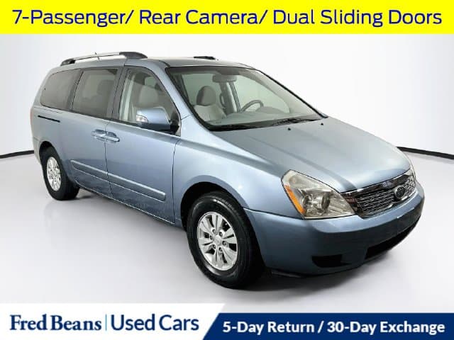 2012 Kia Sedona LX — photo 1 of 36