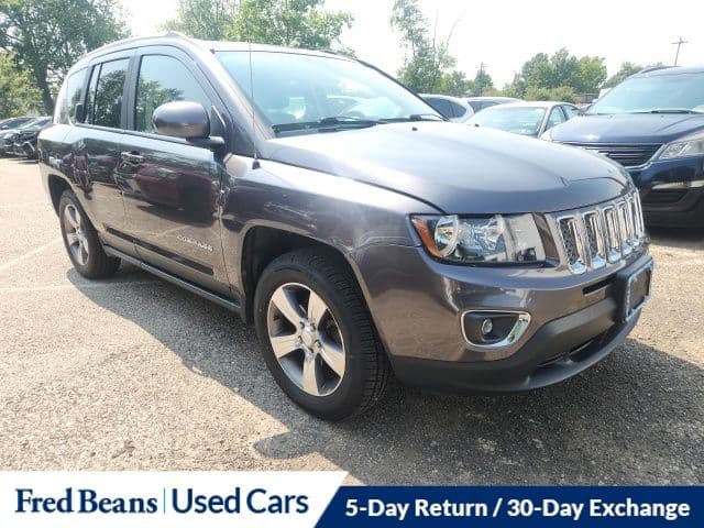 2017 Jeep Compass Latitude — photo 1 of 23