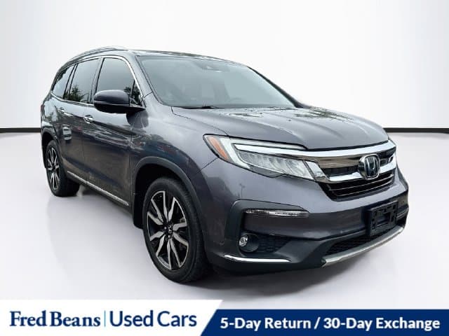 2022 Honda Pilot Touring 7-Passenger — photo 1 of 37
