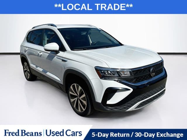 2022 Volkswagen Taos SE — photo 1 of 30