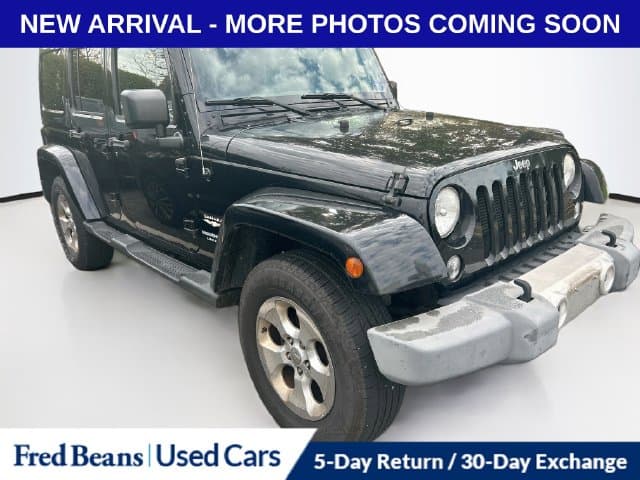 2015 Jeep Wrangler Unlimited Sahara — photo 1 of 12
