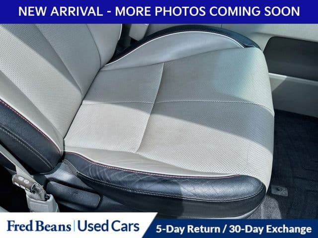 2020 Kia Sedona EX — photo 1 of 12