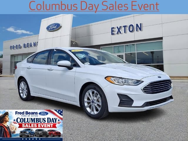 2020 Ford Fusion SE — photo 1 of 31