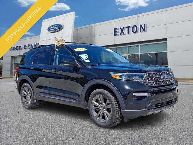 2023 Ford Explorer XLT — photo 1 of 32