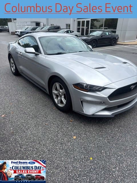 2018 Ford Mustang EcoBoost — photo 1 of 9