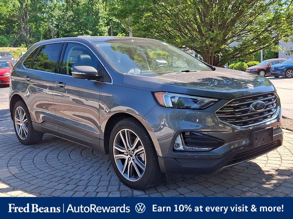 2024 Ford Edge Titanium — photo 1 of 38
