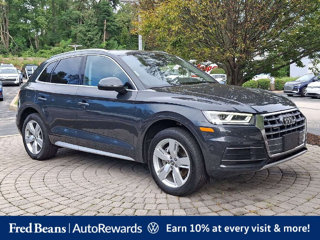 2019 Audi Q5 Base — photo 1 of 38