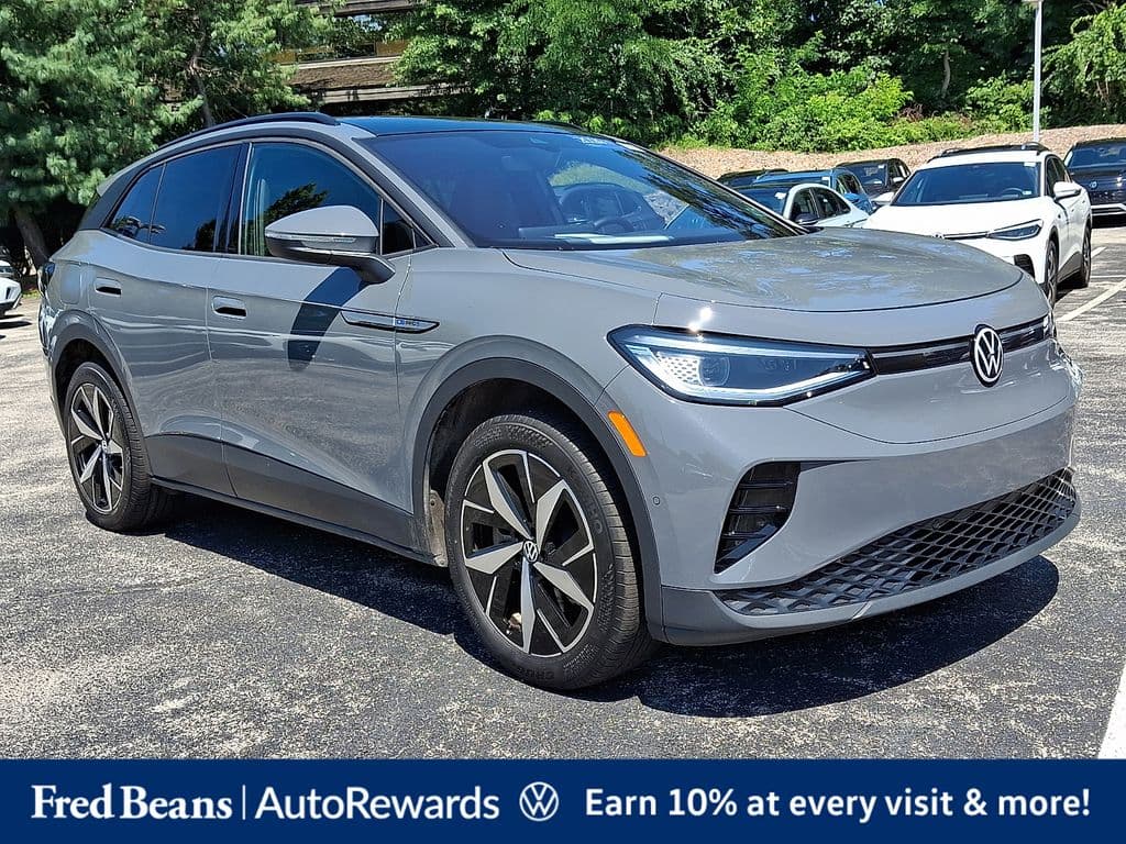 2024 Volkswagen ID.4 Pro S — photo 1 of 36