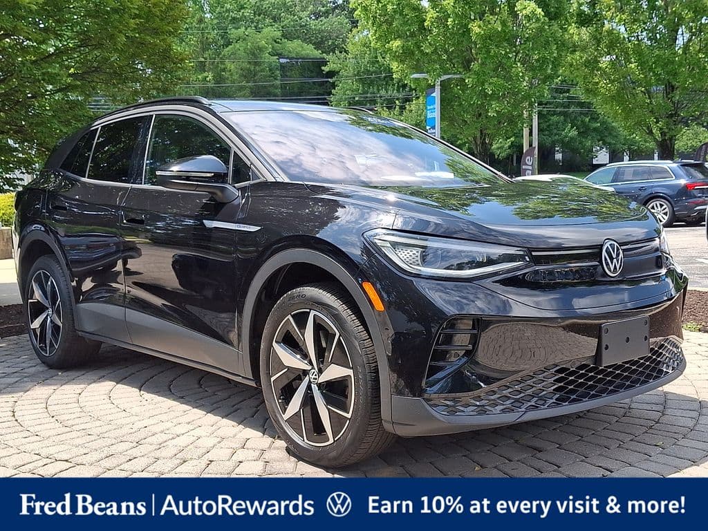 2024 Volkswagen ID.4 Pro S — photo 1 of 39