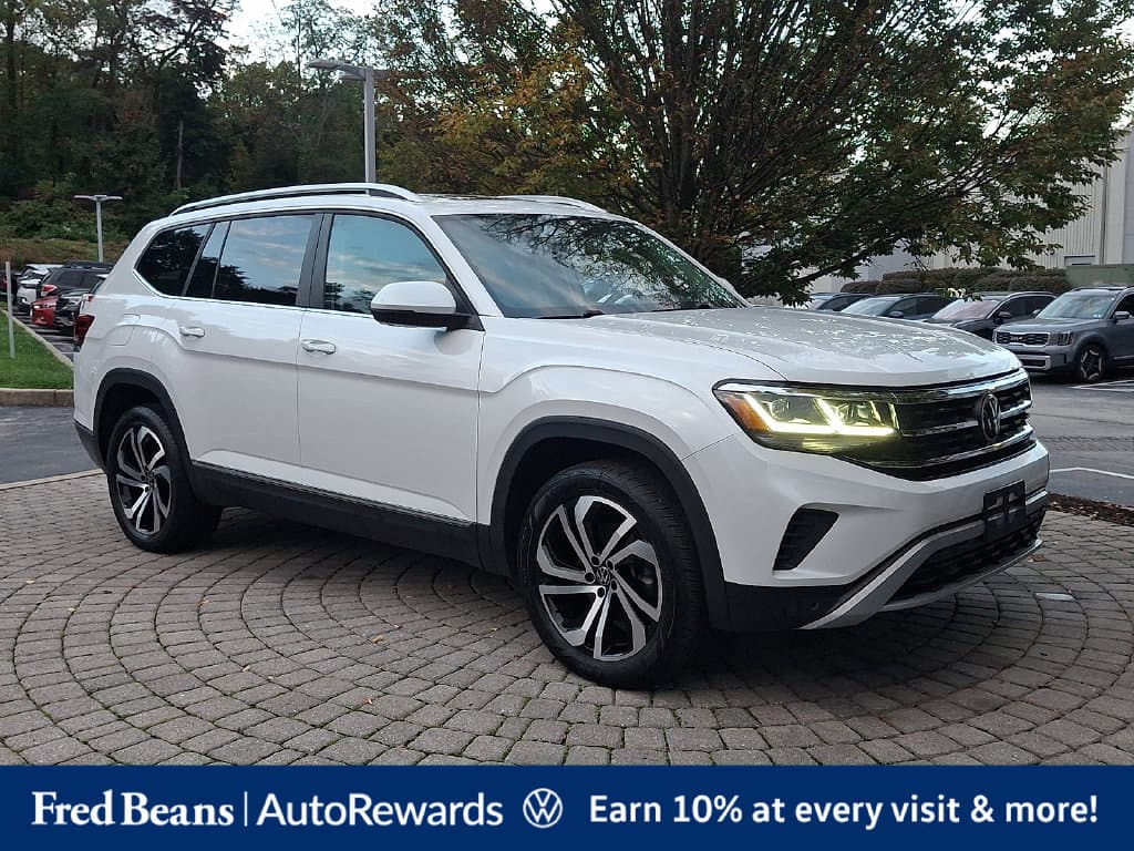 2023 Volkswagen Atlas 3.6L V6 SEL — photo 1 of 38