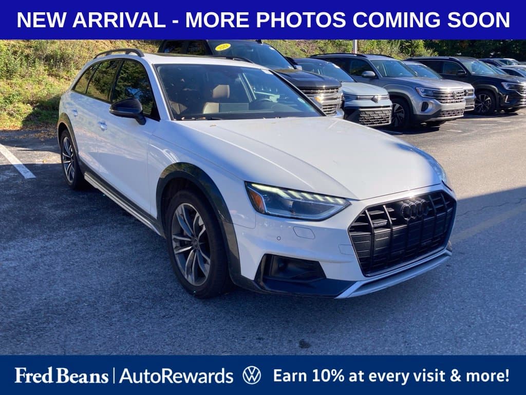 2024 Audi A4 allroad Premium — photo 1 of 13
