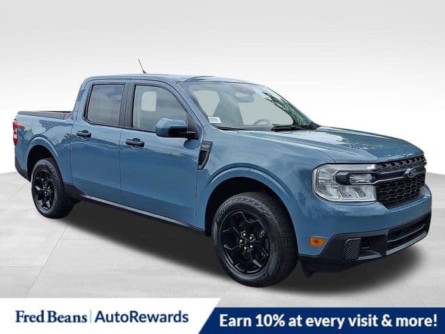 2022 Ford Maverick XLT — photo 1 of 32