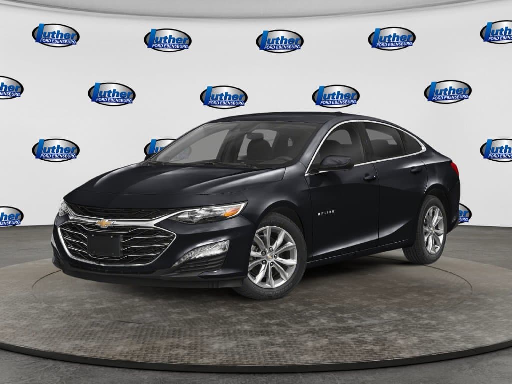 2024 Chevrolet Malibu LT — photo 1 of 10