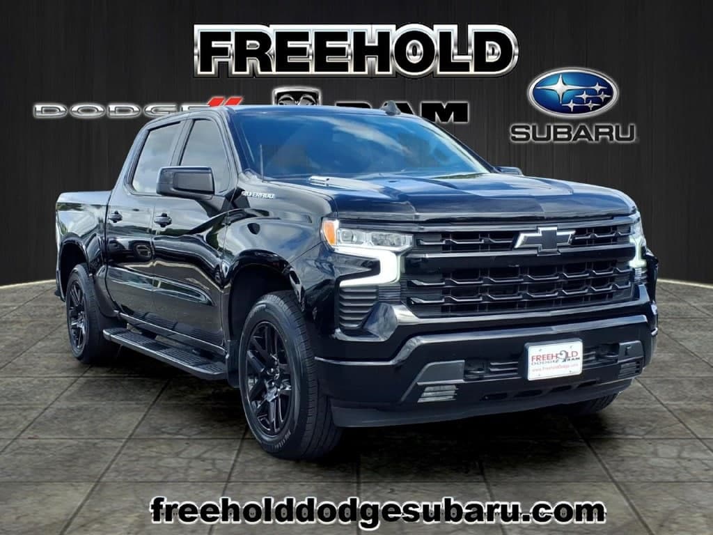 2023 Chevrolet Silverado 1500 RST — photo 1 of 19
