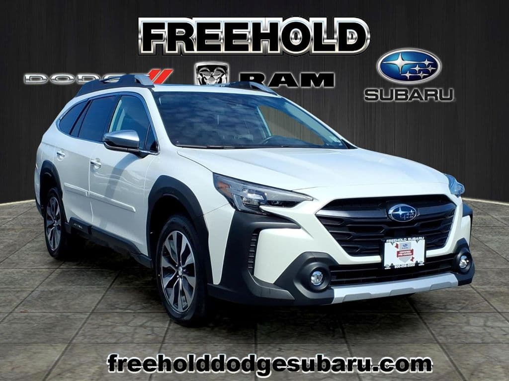 2023 Subaru Outback Touring — photo 1 of 22