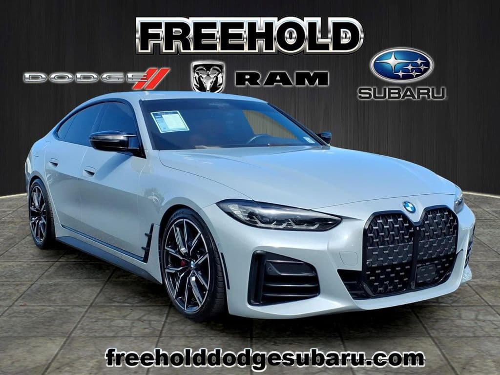 2022 BMW 4 Series M440i xDrive — photo 1 of 21