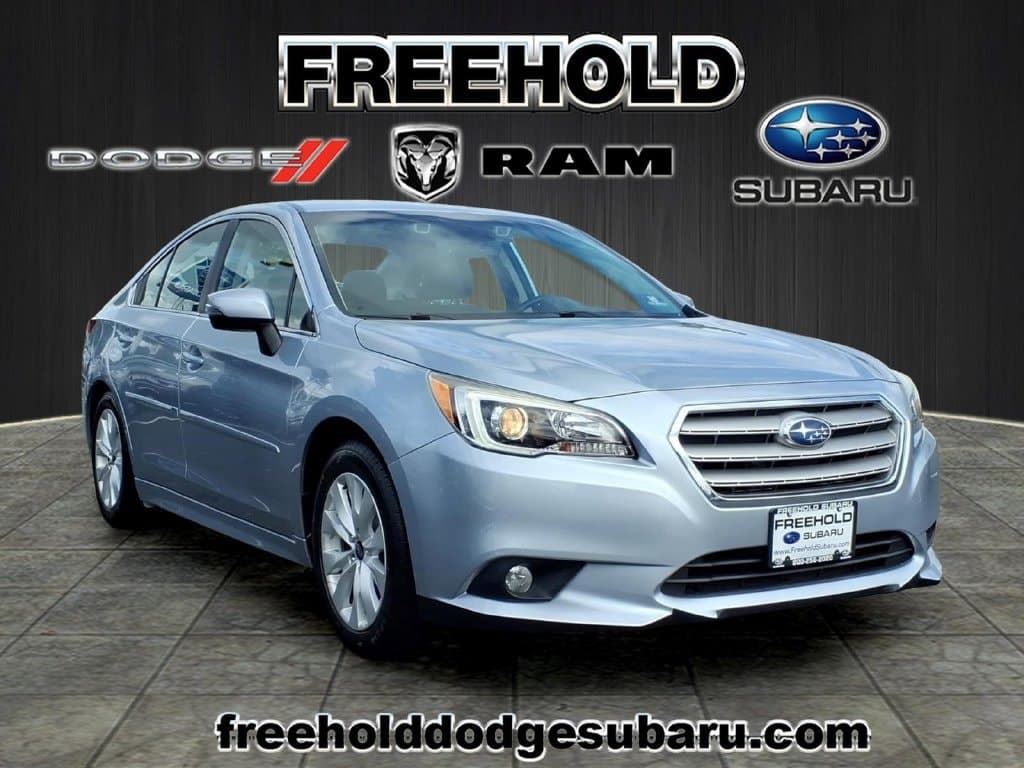 2017 Subaru Legacy Base — photo 1 of 20