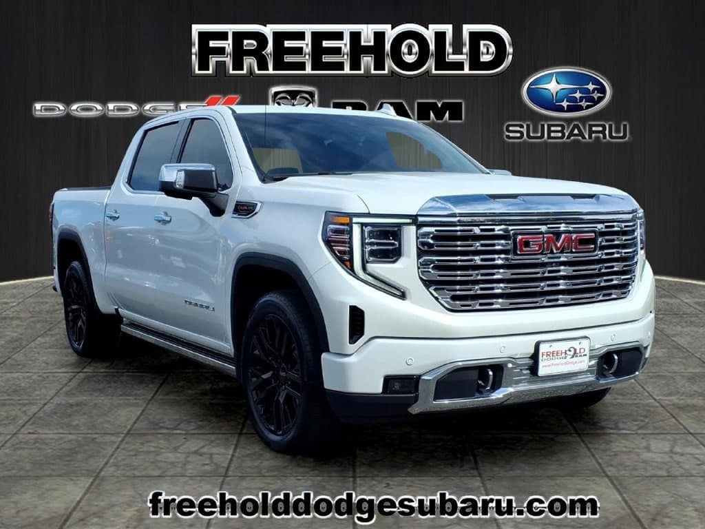 2023 GMC Sierra 1500 Denali — photo 1 of 25