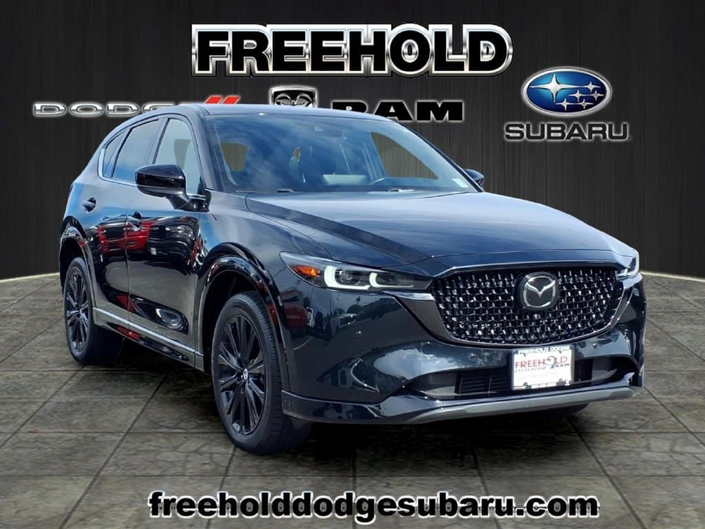 2025 Mazda CX-5 Base — photo 1 of 23