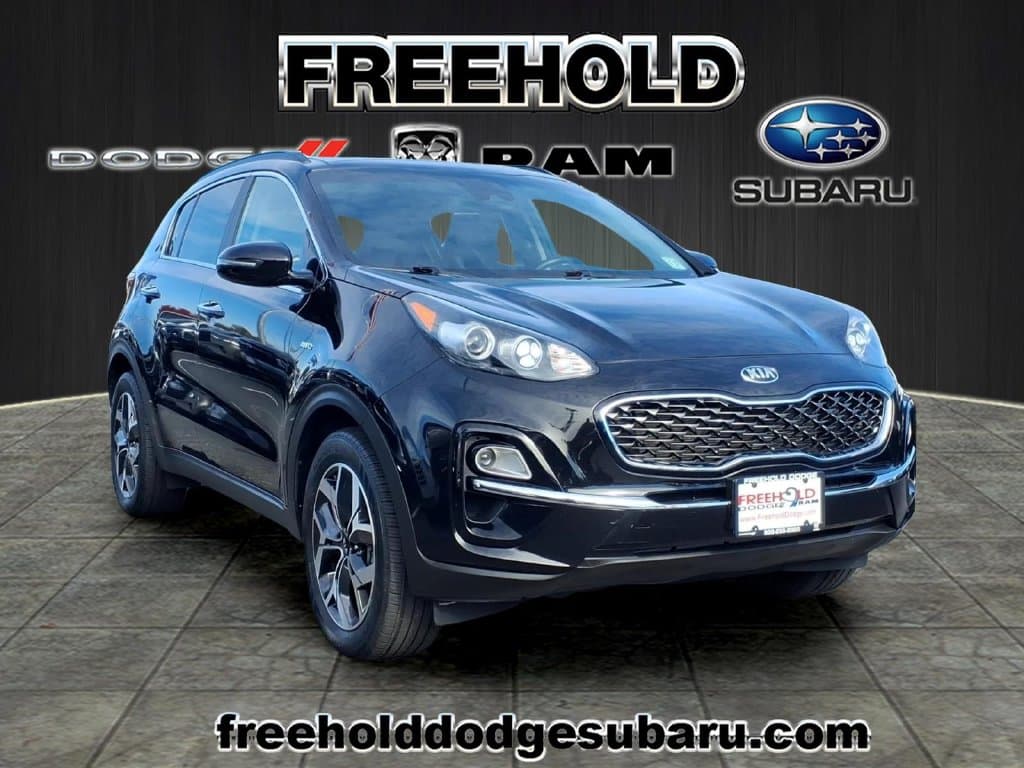 2022 Kia Sportage EX — photo 1 of 22