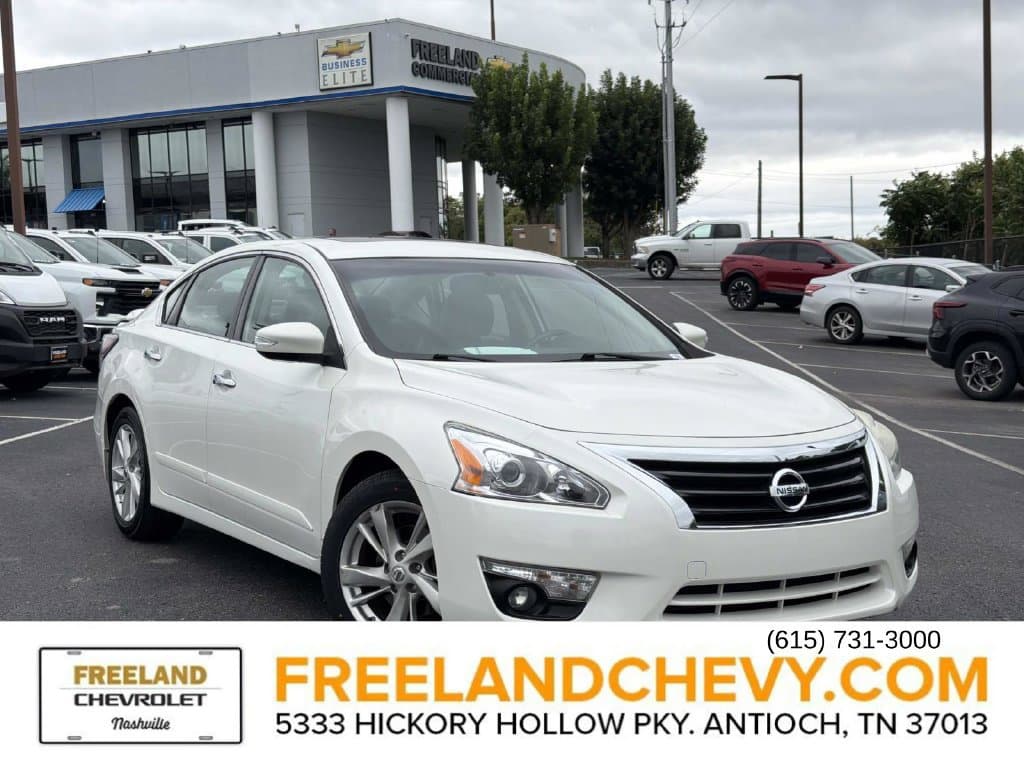 2014 Nissan Altima 2.5 SL — photo 1 of 40